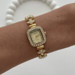 Kare Tasarım Zirkon Taşlı Kadranı Sarı Gold Vintage Saat