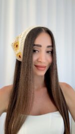Sarı Çiçek Tasarım Örgü Krem Bandana - Görsel 2