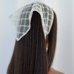 Tül Tasarım Çiçek Detay Beyaz Bandana